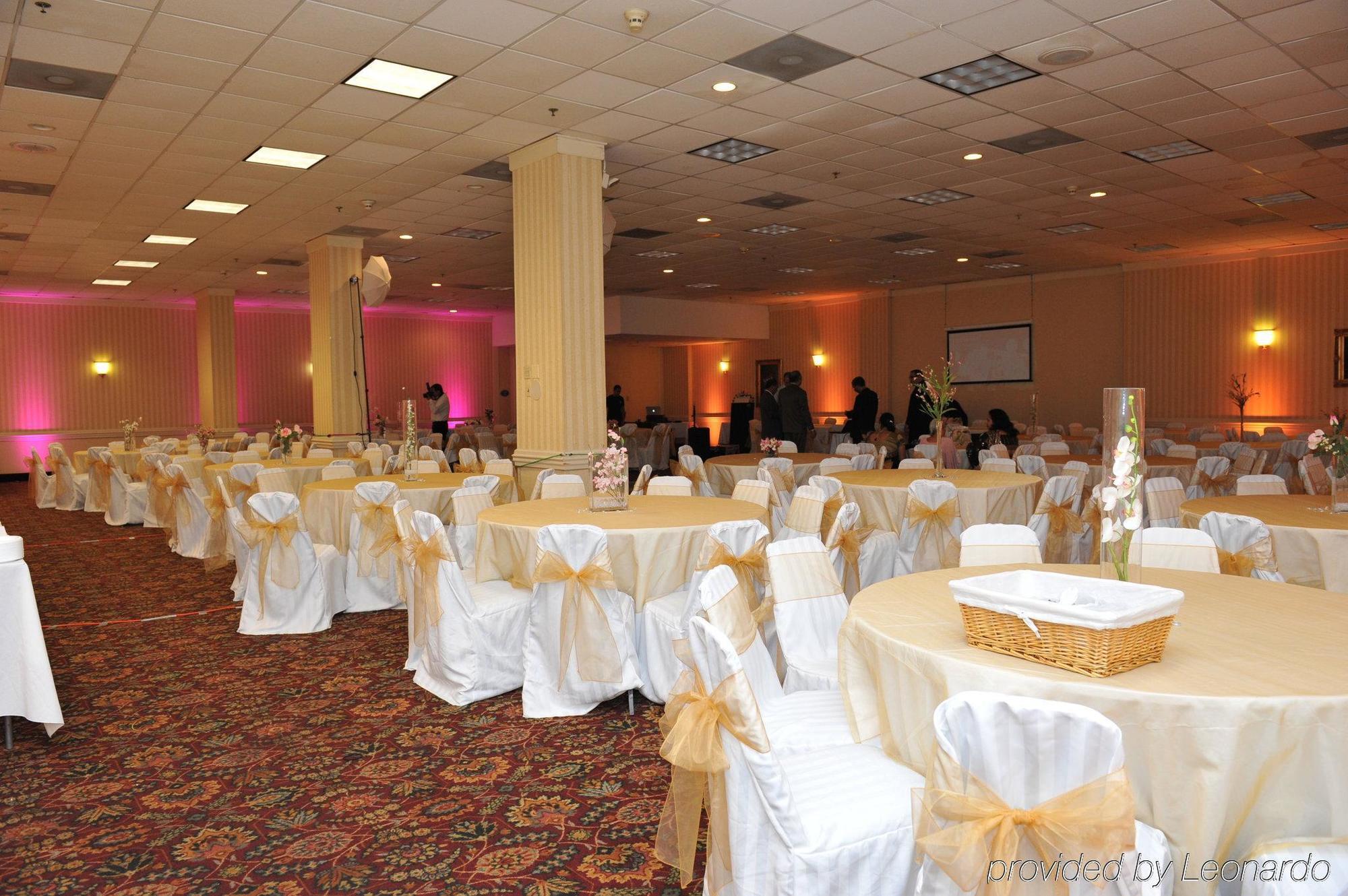 Quality Inn And Suites Conference Center Richmond Facilități foto